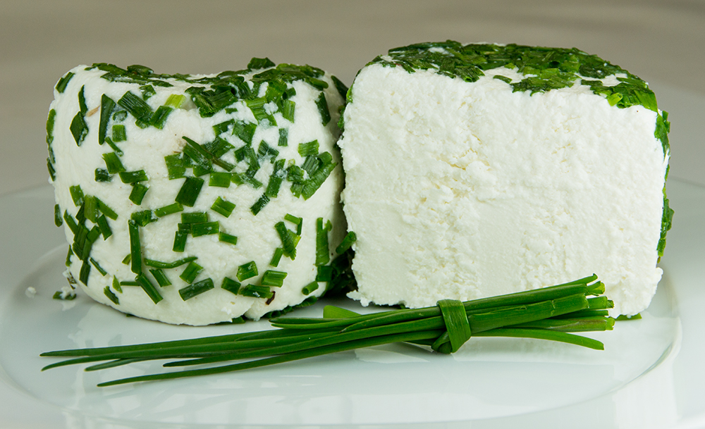 Ziegenfrischkäse mit Schnittlauch